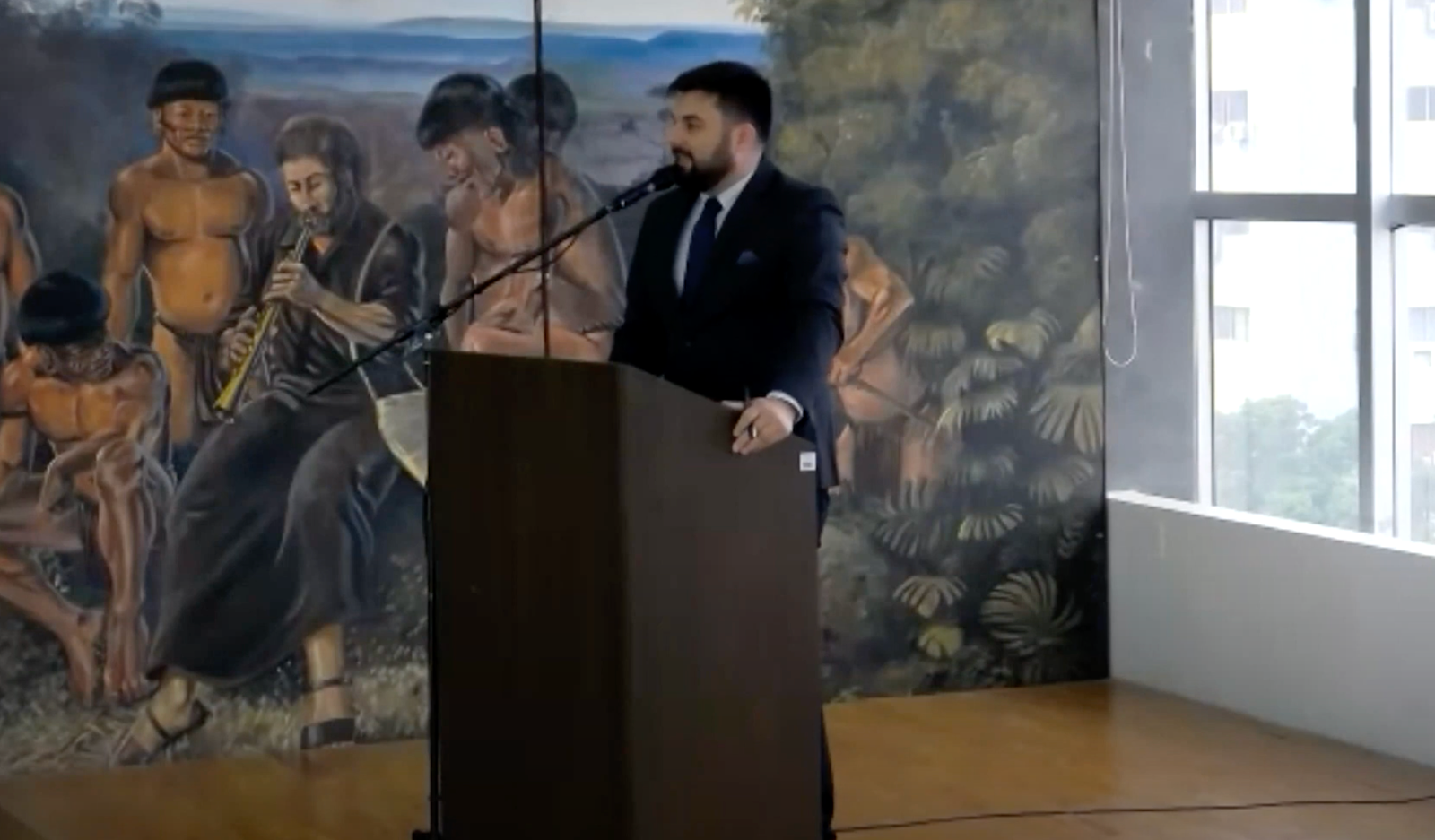 video-section-banner-image